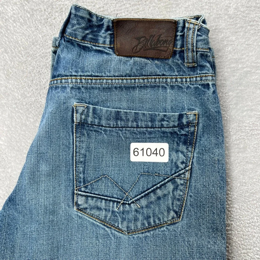 Billabong‎ The Point Straight Leg Jeans Mens 34 Medium Wash Blue Denim M307GPOR